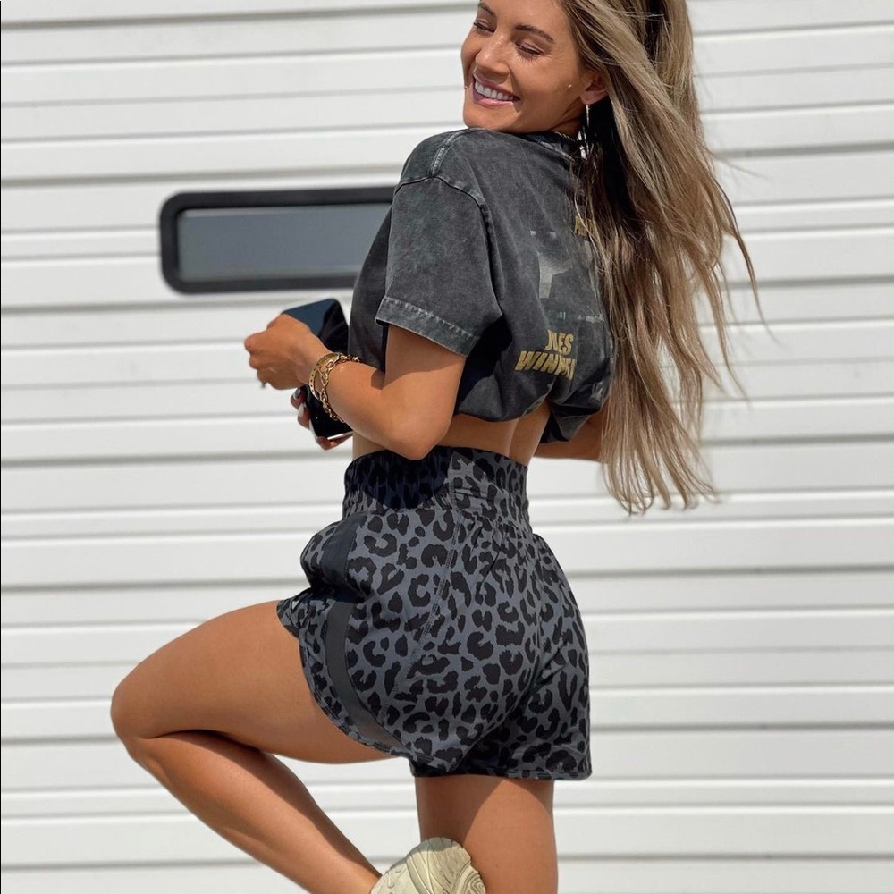 Balance Breeze Shorts King Cheetah Midnight